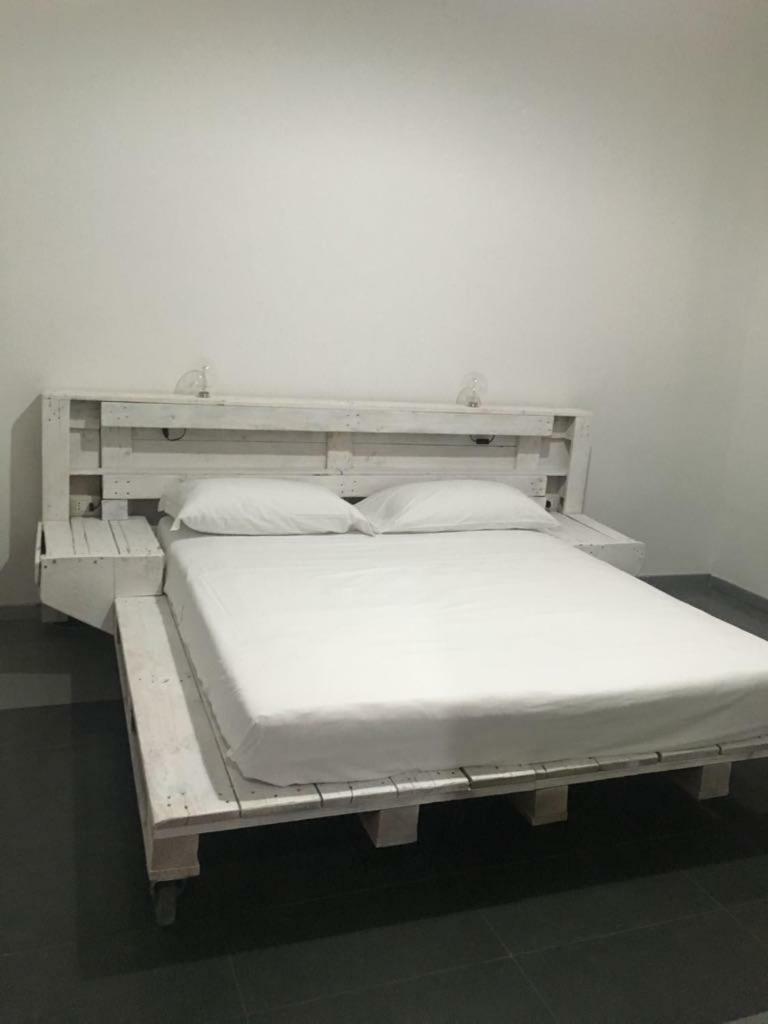 Ateneo Apartments Centro Storico Lecce Eksteriør billede