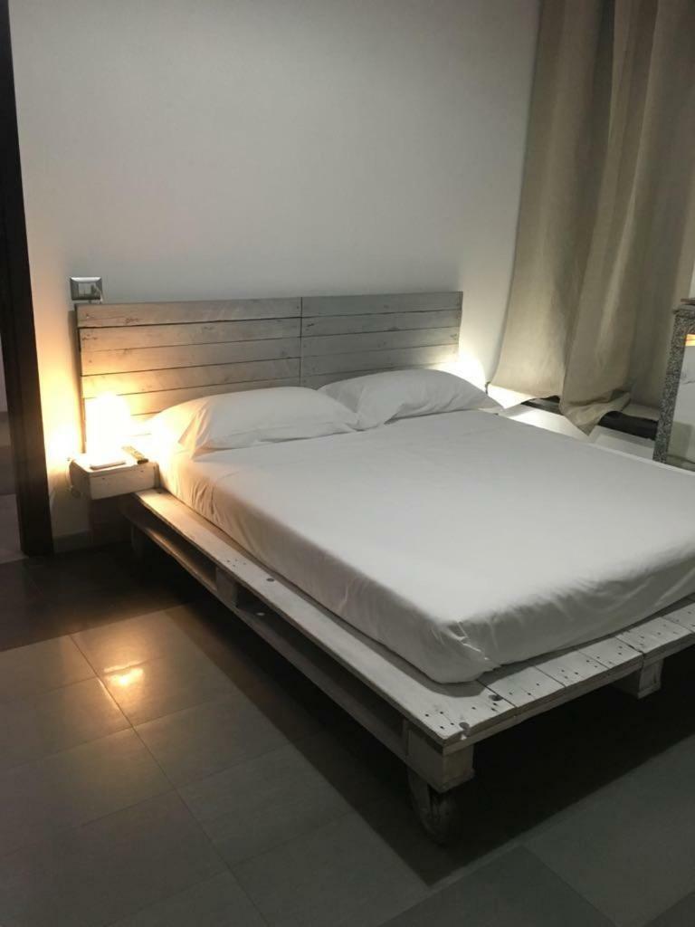 Ateneo Apartments Centro Storico Lecce Eksteriør billede